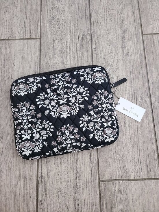 Vera Bradley Other - Vera Bradley Chandelier Noir Tablet Sleeve Floral Black and White NWT